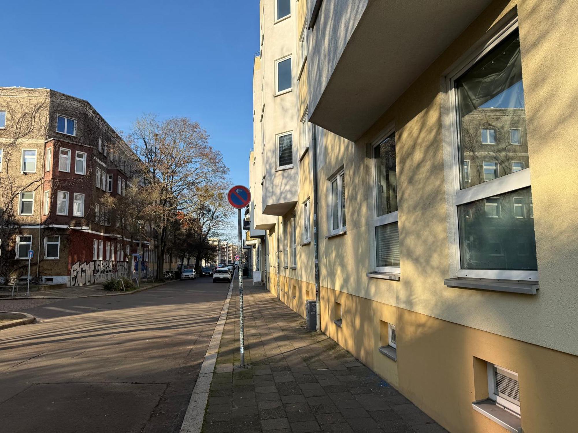 Cozy Jungle Fever - Modernes Apartment Mit Eigenem Parkplatz Magdeburg Luaran gambar
